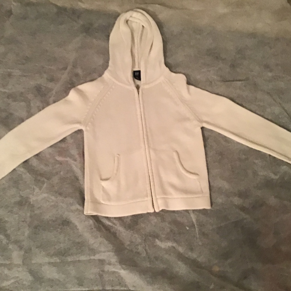 Girls size 7/8 white knitted sweater